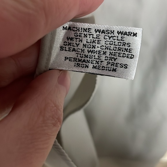 Van Heusen size 17 36/37 wrinkle free tan color long sleeve button down - Picture 5 of 6